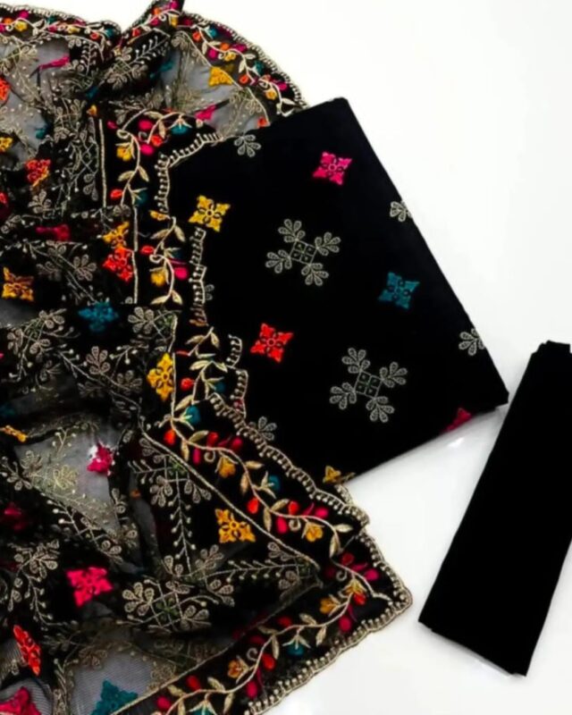 Khaddi Net Heavy Embroidered 3-Piece Dress 2K25 | Fancy Phulkari Dupatta & Katan Silk Trouser | Premium Quality Women’s Winter Collection