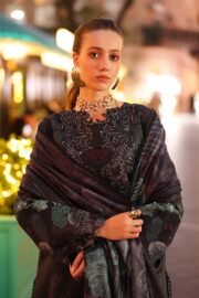 Rang Rasia – Luxury Digital Print Airjet Lawn 3PC Suit - Image 2