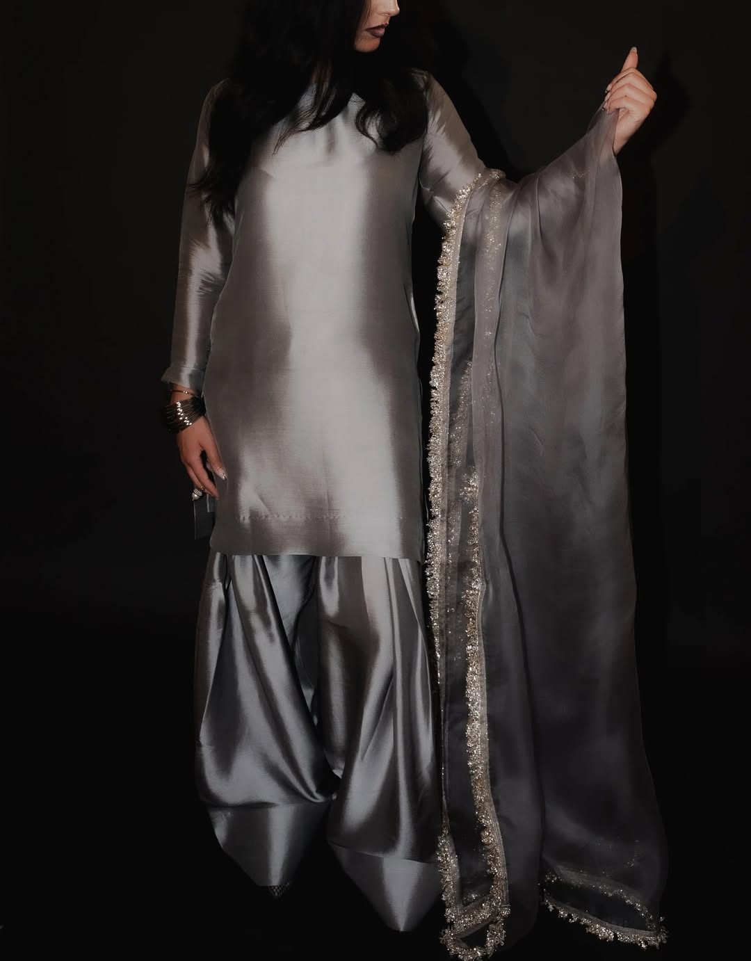 sqeedrefghuy Eid Collection | Short Length Shirt with Farshi Shalwar & Organza Dupatta - Image 1